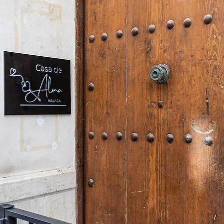 Apartment 5. Casa De Alma. In Historic House *