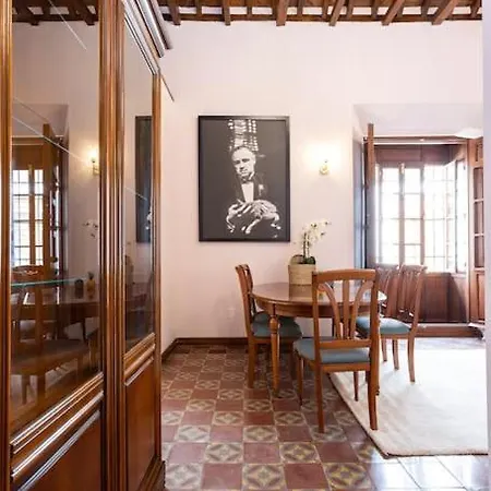 Apartment 5. Casa De Alma. In Historic House *
